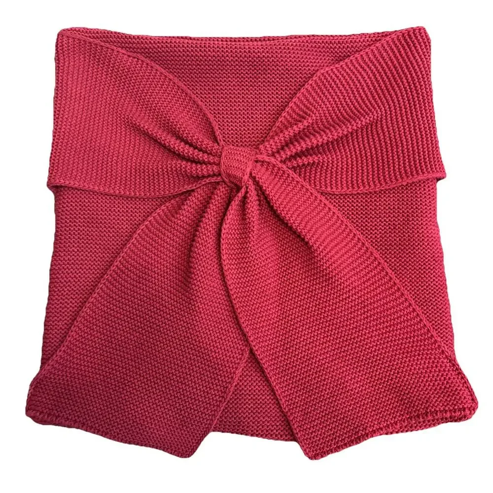 UGG Australia Oversized Knit Pillow 20x20‎ Red Bow Zipper Closure Heavy Holiday